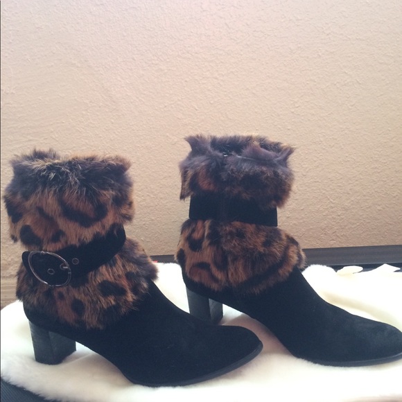 Stuart weitzman fur boots size 7 b - Picture 2 of 7